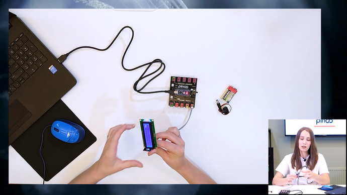 Scrolling Text with Pinoo and Lcd Display Module